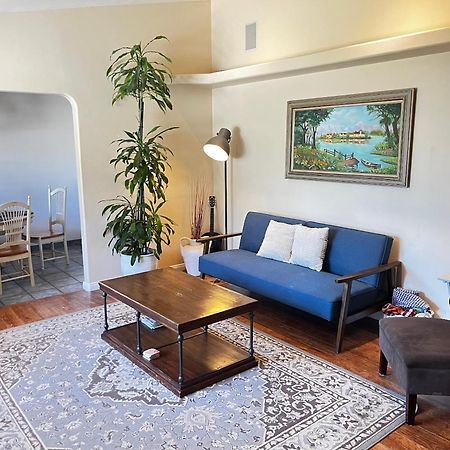 Cozy Family Hideaway, Sleeps 8, 4 Tv'S Yard, Shops Villa Simi Valley Kültér fotó